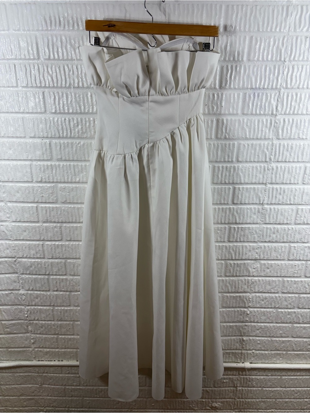 Elliatt Laurel Dress White Strapless Bridal Small Midi NWT - Picture 5 of 7